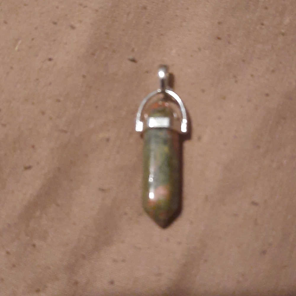 Stone Hexagon Chakra Healing Point Pendants (J6)
